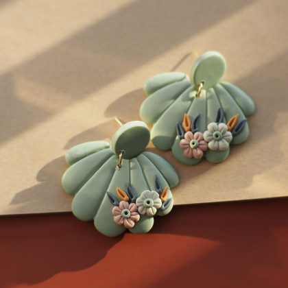 Fall Winter Shell Shape Handmade Mint Earrings